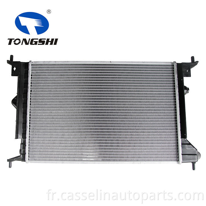 Radiator Pièces de rechange Radiateur de voiture en aluminium pour combo Opel 1.2I16V CORSAC 1.2V Z12XE OEM 1300236